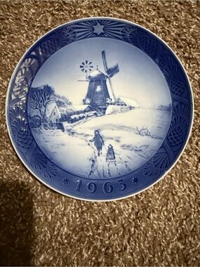 Vintage Royal Copenhagen 1963 Collector Plate “Windmill”
